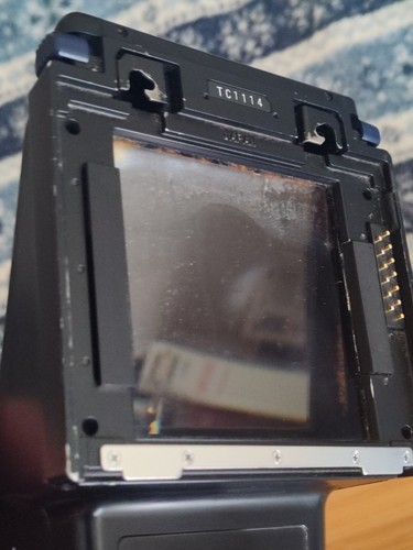 Mamiya RZ67 AE Prism Finder, *as is*( Internal Glass Fungus/Haze/Marks) - Picture 13 of 16
