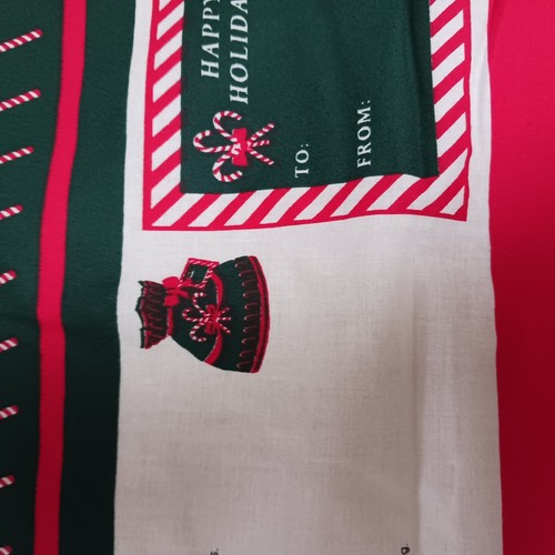 Fabric Traditions Holiday Bags and Tags Fabric Panel makes four gift bags w/ tag - Picture 9 of 10