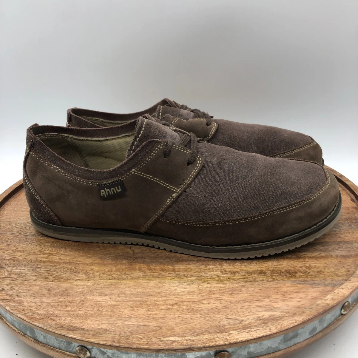 AHNU PARKSIDE Mens Size 11 Brown Lace Up Sneaker Shoes Evaflex Vibram Casual