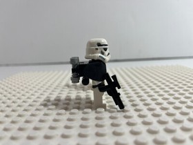 LEGO Starwars: Obi-Wan Kenobi + R2-D2+ Sandtrooper minifigs only from 8092