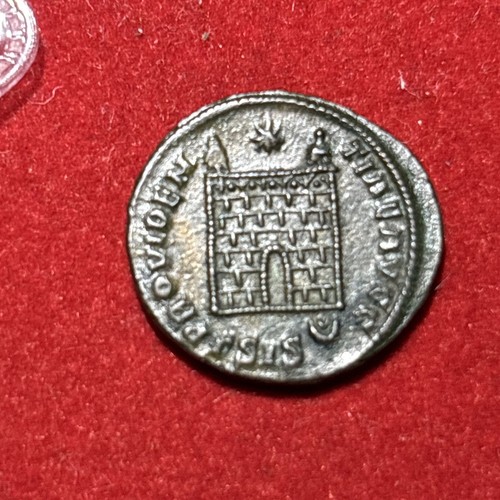 Roman Imperial | Constantine I | AE3 | Head Right /campgate Ex Guynn Collection - Picture 7 of 7