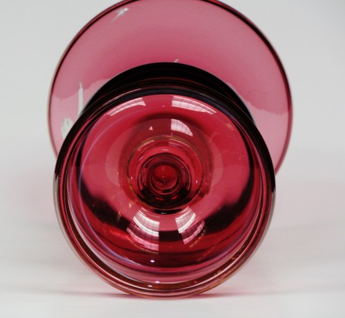 Beautiful Vintage Bohemian Cranberry Vase.(Mary Gregory ) 10" Height - Picture 10 of 14