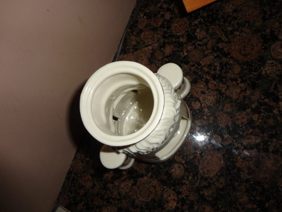 MIKASA CHRISTMAS HOLIDAY ELEGANCE NUTCRACKER FK001 CANDLE VOTIVE HOLDER - Image 4 of 4