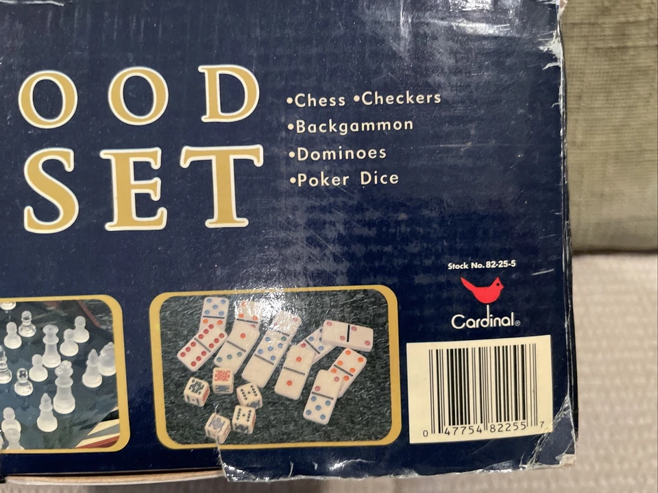 Elegante Juego de 5 Juego Cardenal de Vidrio y Madera - Ajedrez Backgammon Damas Dominó Foto 4 de 4