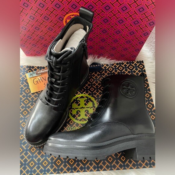 【TORY BURCH】MILLER 50MM LUG SOLE BOOT 在庫確認願います Tory Burch Women Miller 50MM Lug Sole Calf and Suede Leather