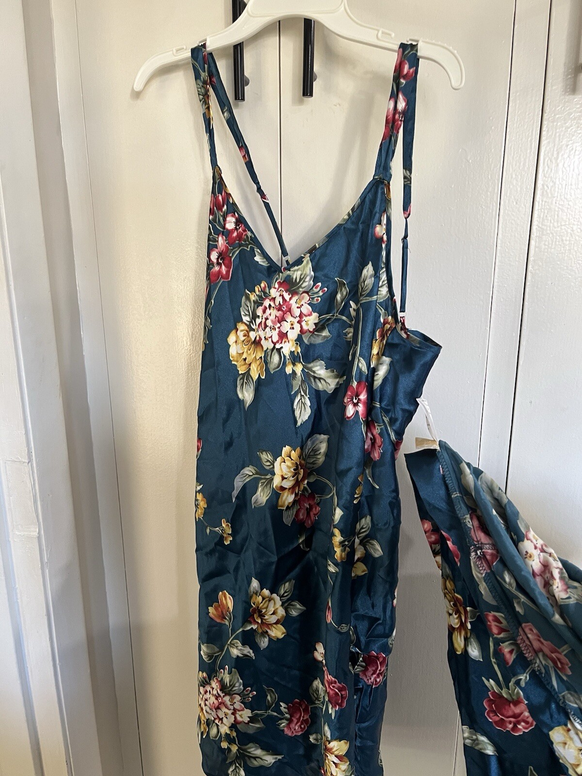 Vtg Inner Most satin floral Womens Medium M  Silky Nightgown Robe Set Lingerie