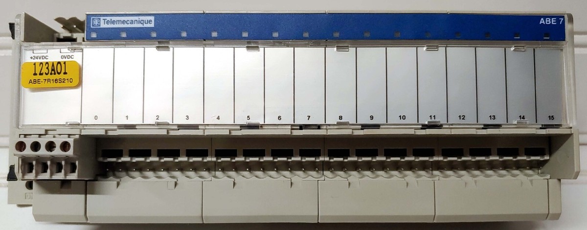 Module D'entrées/sorties (I/O) Relais Schneider Electric ABE7-R16S210 - Référence ABE 7 - Occasion Fonctionnel