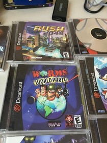 Sega Dreamcast Bundle &ndash; Console, 12 games (Illbleed, Typing of the Dead, more)