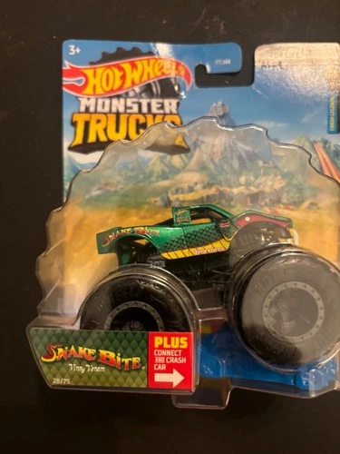 Hot Wheels Monster Truck Snake Bite 1:64 Scale Crash Legends
