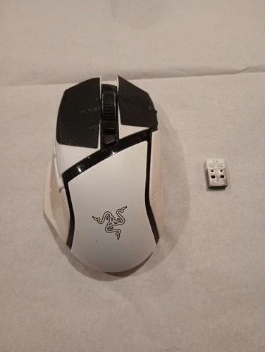 Razer Basilisk V3 Pro Wired Optical Gaming Mouse White Used
