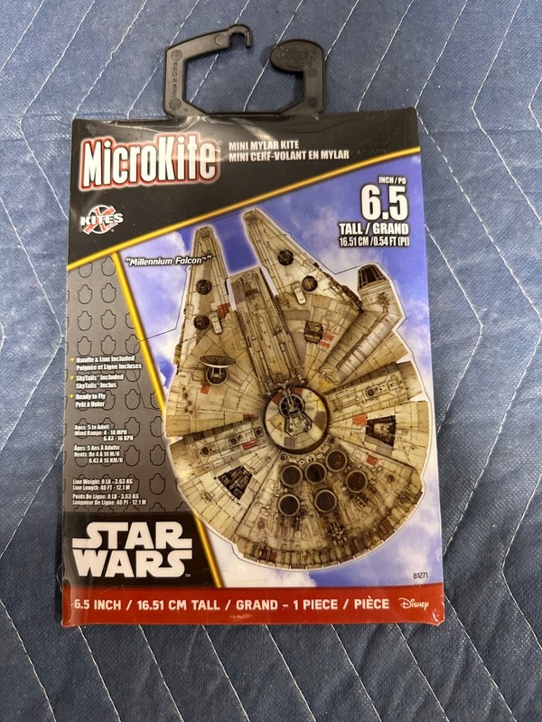 STAR WARS Millennium Falcon MINI Mylar Kite 6.5" NEW Ready To Fly MicroKite  