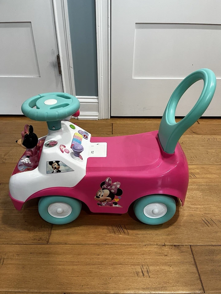 Coche de paseo Kiddieland Disney Minnie con luces/sonidos Foto 4 de 4