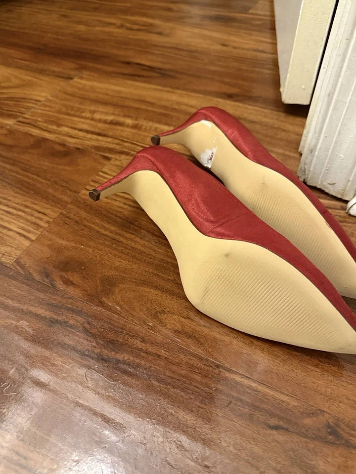 Zapatos de diseñador rojos talla 8 de Nine West tacones nuevos sin caja Foto 2 de 3