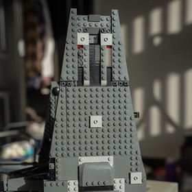 lego star wars: kylo ren's command shuttle 75104 (INCOMPLETE/MISSING)