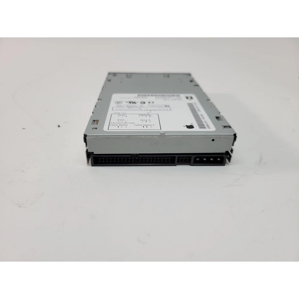 Vintage Iomega 100MB Zip Drive Z100ATAPI - Tested - Image 4 of 4