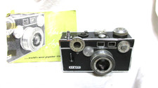 VINTAGE 1950s ARGUS C3 CAMERA w/ MANUAL WORKS 