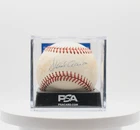 Hank Aaron - Signed Baseball PSA DNA Cerified Auto 7
