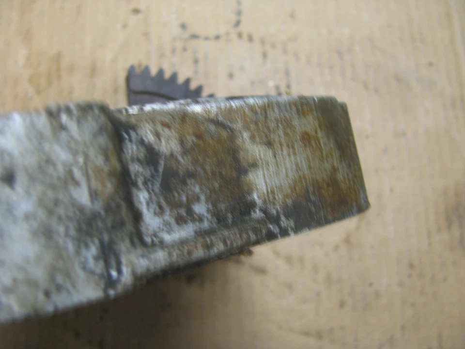 Cubierta interior de transmisión Triumph 650 Bonneville T120 TR6 Trophy Tiger 101817 Foto 3 de 4