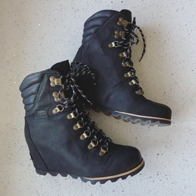 sorel conquest waterproof wedge boot