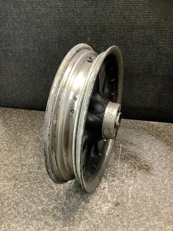 02 Harley Davidson Road King FLHR Rear Rim Wheel R21 - Image 4 of 4
