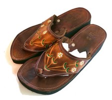 Vintage tooled leather Mexican Flip Flop Sandal 10