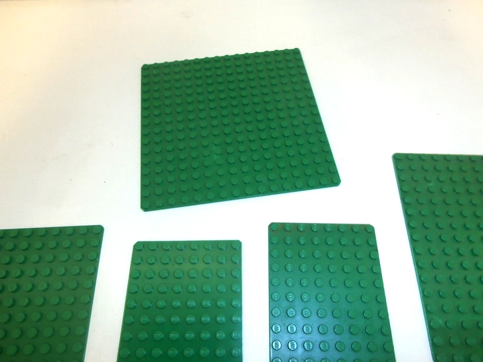 LEGO PLAQUES VINTAGE - Photo 3/3