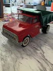 1950s-1960s Tonka Dump Truck in nice condition works as it should.