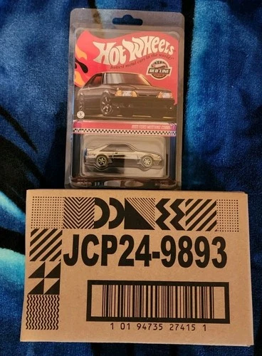 Hot Wheels RLC Red Line Club Membership Car 1993 Ford Mustang Cobra R Black