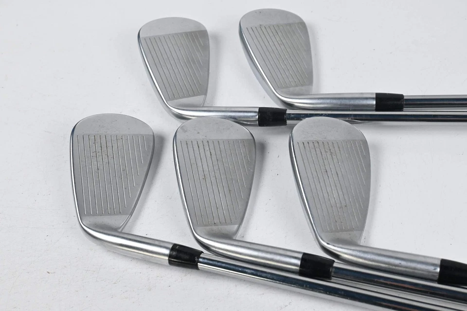 Mizuno JPX 923 Hot Metal Irons / 6-PW / Stiff Flex Accra TZ 105i Shafts - Image 3 of 4