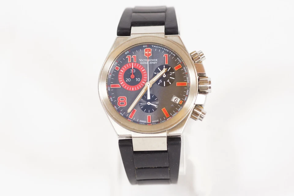 Relógio de pulso masculino Victorinox cronógrafo comboio quartzo suíço Victorinox - Imagem 2 de 4
