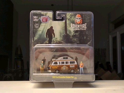 2025 M2 Machines 1965 Ford Econoline Camper Van Diorama R13 Adventure Awaits - Picture 3 of 7