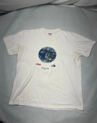 T shirt Supreme The North Face One World SS20 taille Medium teinté