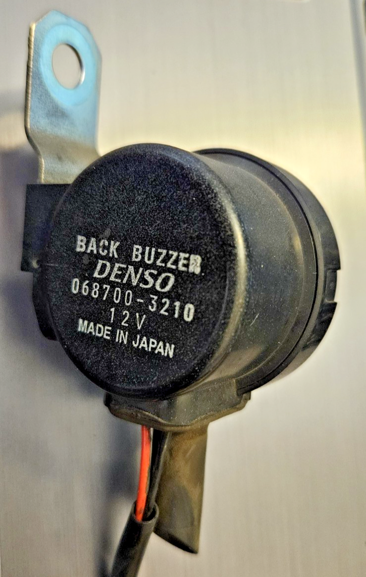 TOYOTA FORKLIFT 068700-3210 DENSO BACK BUZZER ASSY OEM GENUINE
