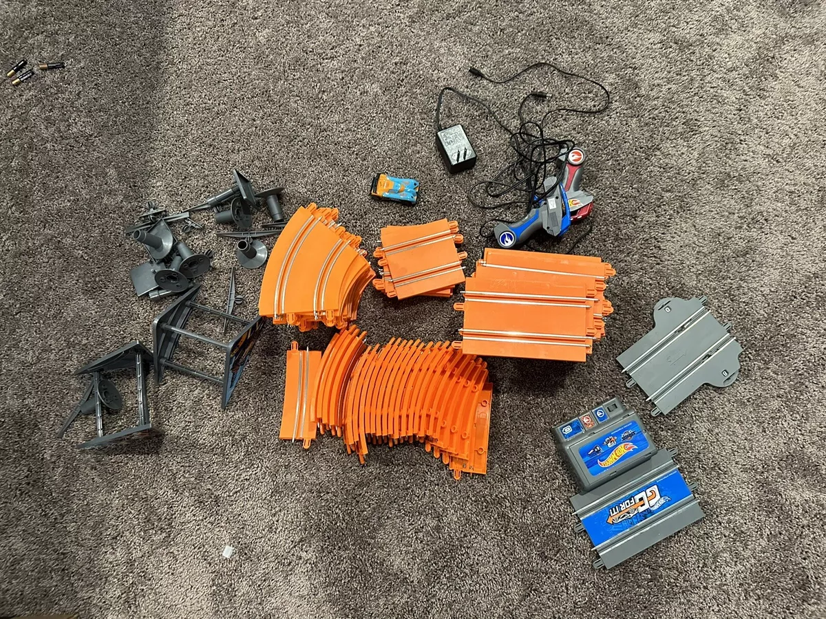Hot wheels slot sales car track pieces