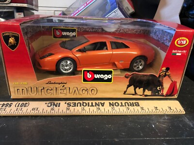 MURCIELAGO SPORTS CAR WITH FREE BOX