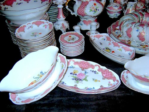 255pc VG GERMAN LINDNER KUEPS HP PORCELAIN #1150 PRINZESS ROSE DINNER SET for 24 - Picture 10 of 12