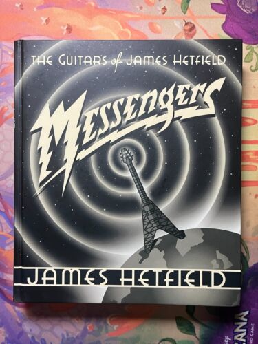 READ James Hetfield SIGNED Autographed Messengers Hardcover Metallica Ltd Ed #3 - Photo 1 sur 9