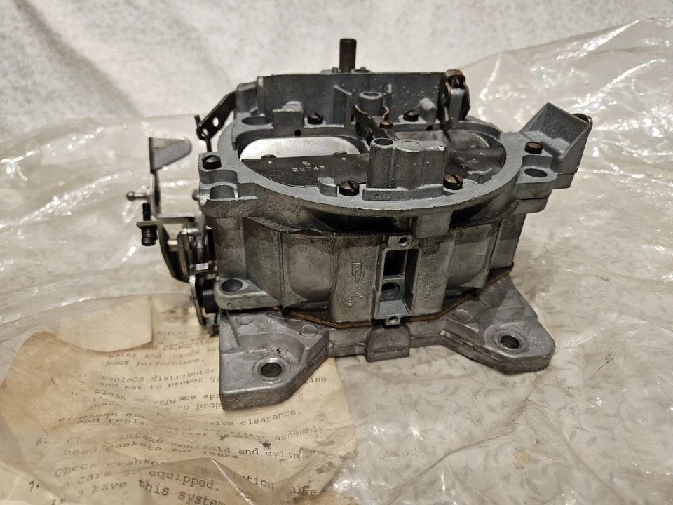 Mustang 429CJ Rochester Quadrajet 7040286 DTD 2680 1971 carburador Foto 4 de 4