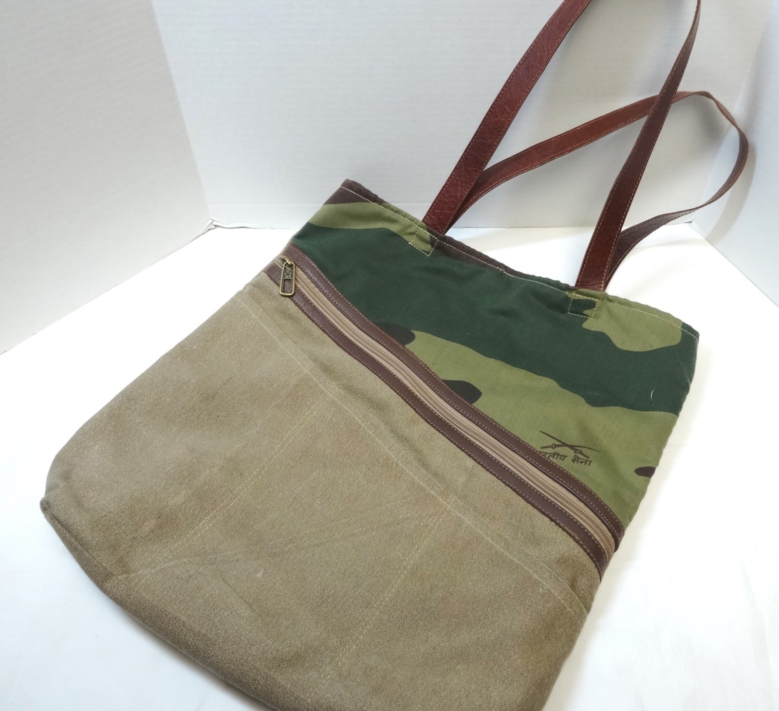 mona b canvas bags