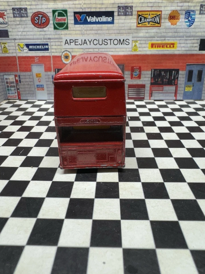 Matchbox Super Kings The Londoner The London Dungeon K15 - Image 3 of 4