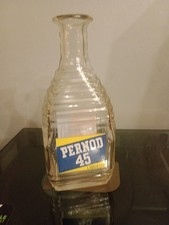 Pichet Pernod 45 Liquoreux – Ancienne bouteille en verre – Objet publicitaire