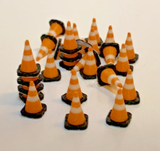 HO Scale Road Traffic Cones X30 Pack   1:87 Model Train Construction Scenery