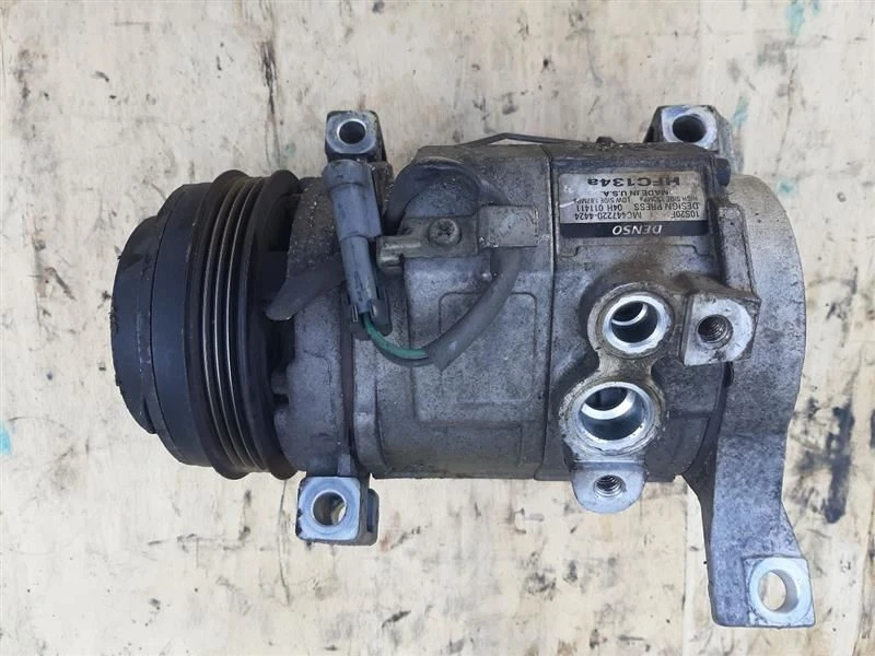 AC Compressor 03-09 Cadillac Escalade 25891792 - Imagem 4 de 4