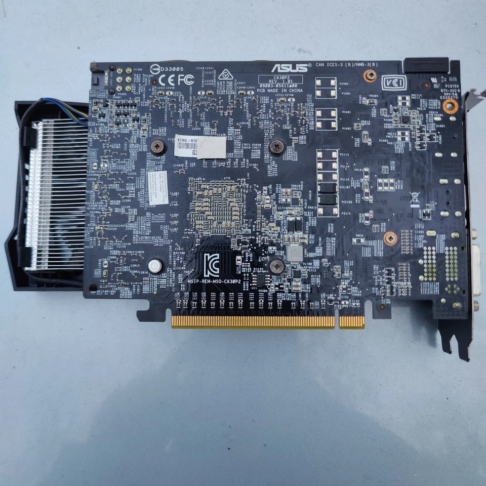 ASUS STRIX Radeon R7 370 OC – 4GB GDDR5 - Good - Used - Entry Level/Budget GPU - Image 3 of 4