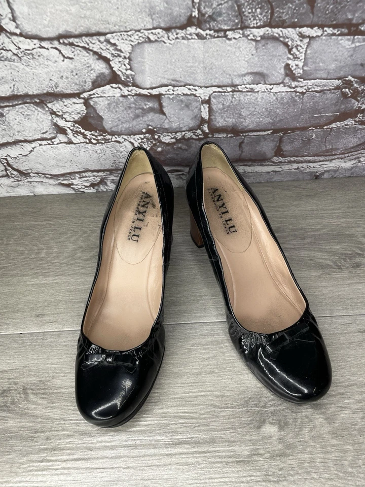 Zapatos de salón redondos con lazo de charol negro ANYI LU para mujer talla 38EU/7,5 M EE. UU. Foto 2 de 4