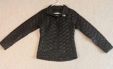 The North Face Women's Thermoball  Black Puffer Jacket Size Small