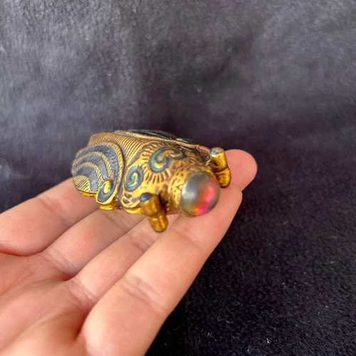 Blue# Collecting Chinese antique gold silkworm handmade copper snuff bottle - Picture 4 of 9
