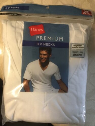 Gildan  Men’s 3 Pack  V Neck  T Shirts Small  34 - 36 White - Afbeelding 1 van 4