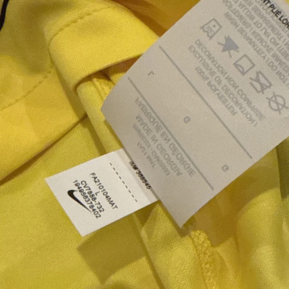 2021-22 Nike Men’s Chelsea Yellow Away Soccer Jersey Large L - Image 4 of 4