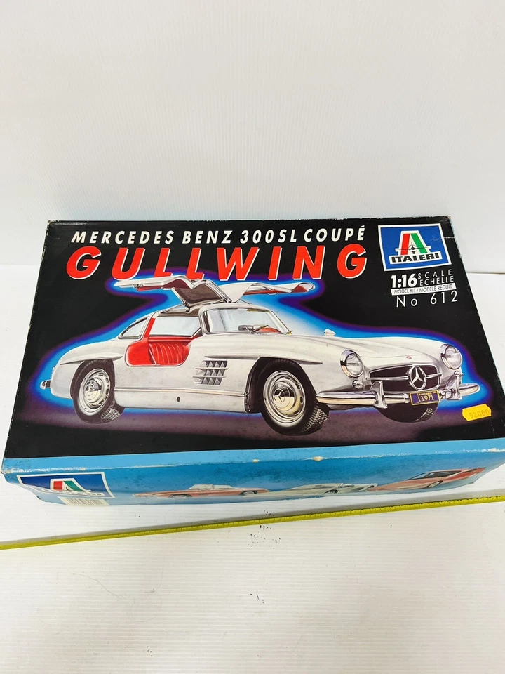 GULLWING MERCEDES 300SL COUPE’ KIT DI MONTAGGIO ITALERI 1:16 COD 612 RARE!!! - Immagine 3 di 4